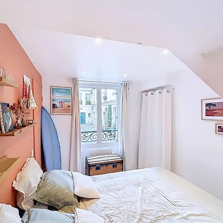 Spacious Oberkampf Near Bastille 巴黎